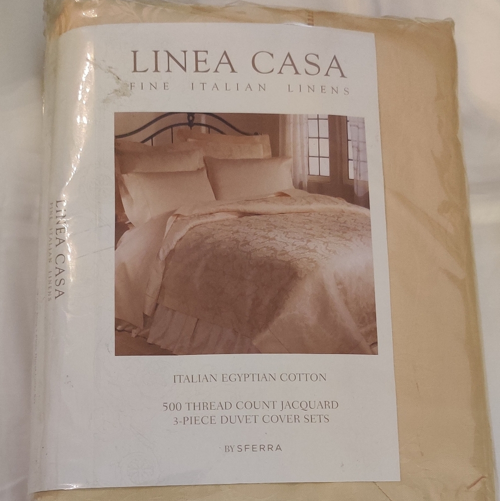 Sferra Linea Casa 500 thread count king duvet and 2 shams. Made in Italy.